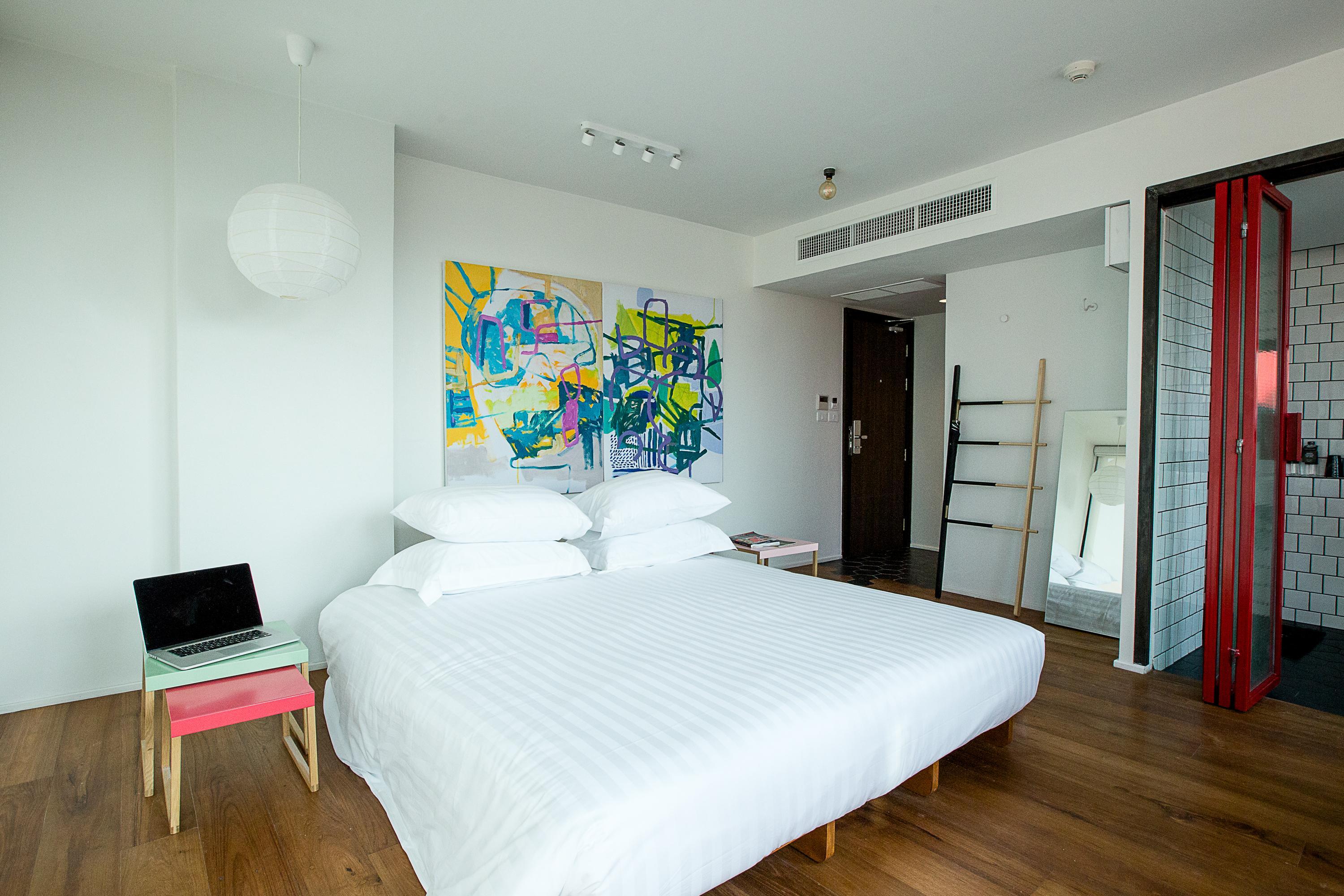 Art Mai Gallery Nimman Hotel Chiang Mai Eksteriør billede A room at the Hotel