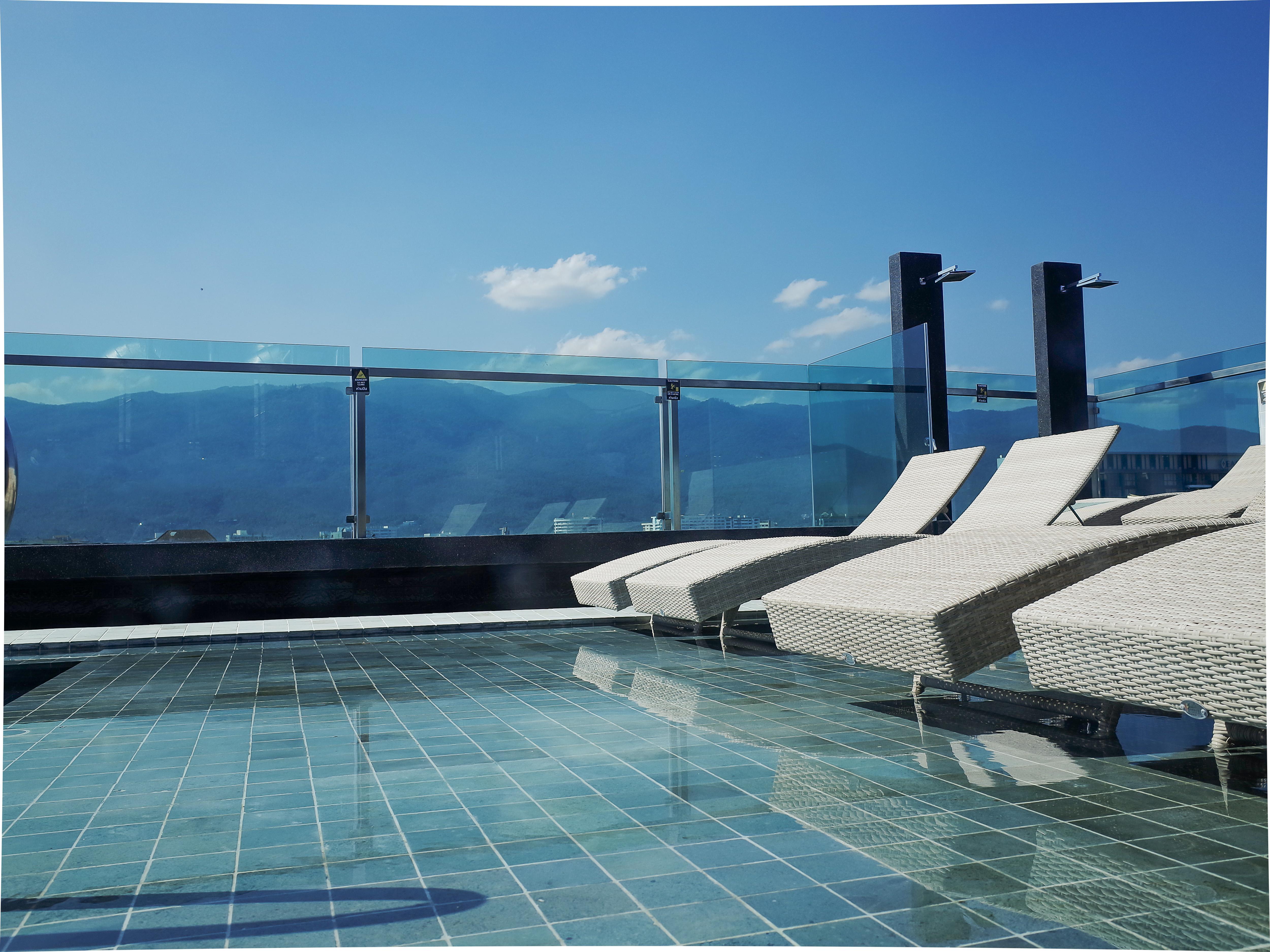 Art Mai Gallery Nimman Hotel Chiang Mai Eksteriør billede Sky Pool